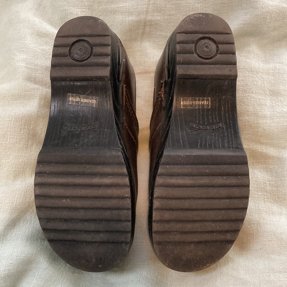 Leather Clogs - Picture 4 of 5